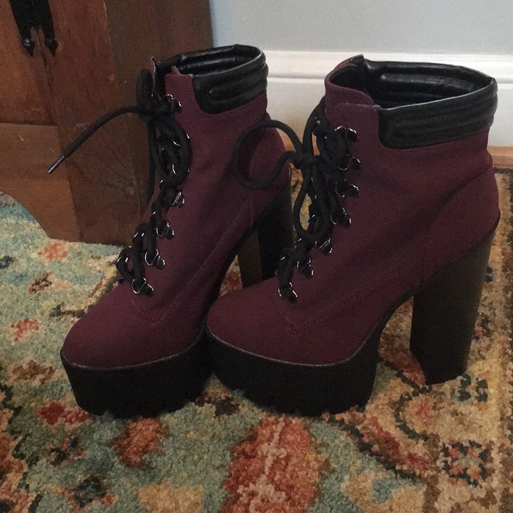 NWOT Burgundy Red Platform Lace Up Boots